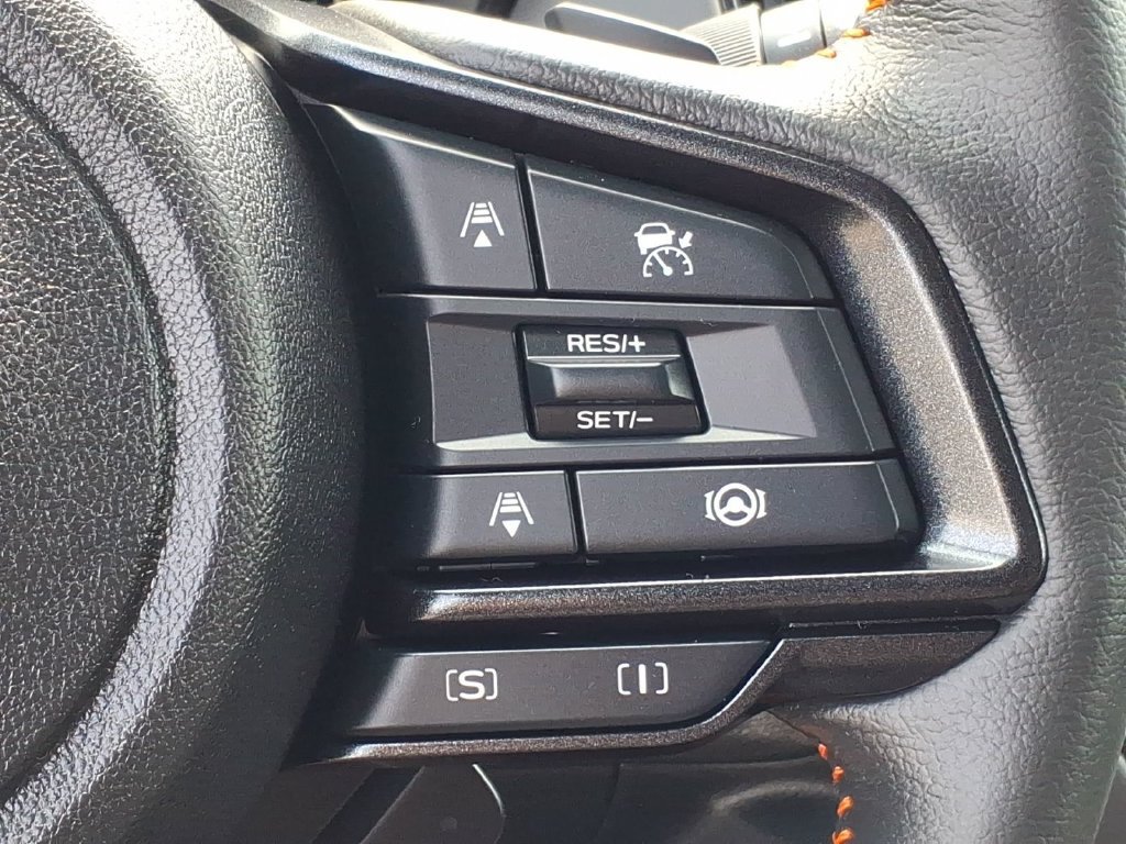 Used 2026 Subaru Crosstrek 2.5i Limited AWD/4WD image 10
