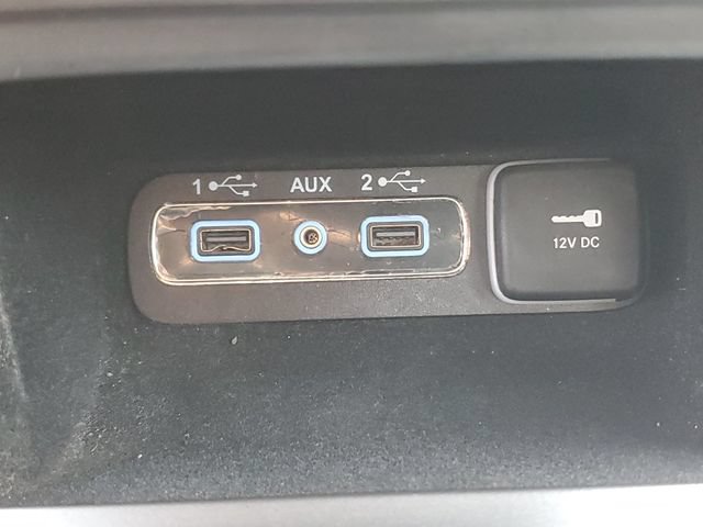 Used 2020 Jeep Grand Cherokee Altitude RWD image 19