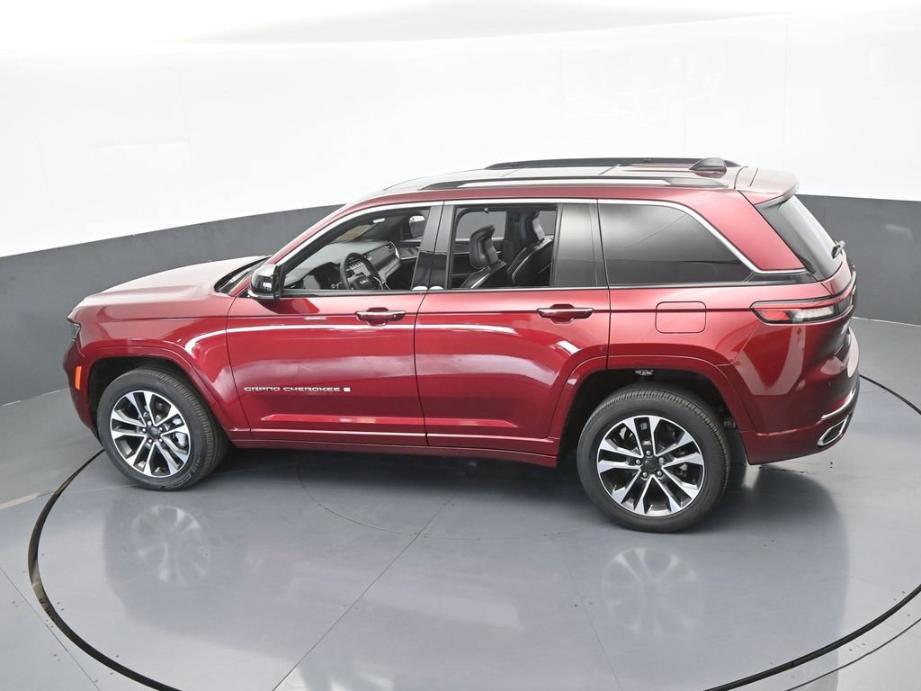 Used 2023 Jeep Grand Cherokee Overland w/ Luxury Tech Group IV image 53