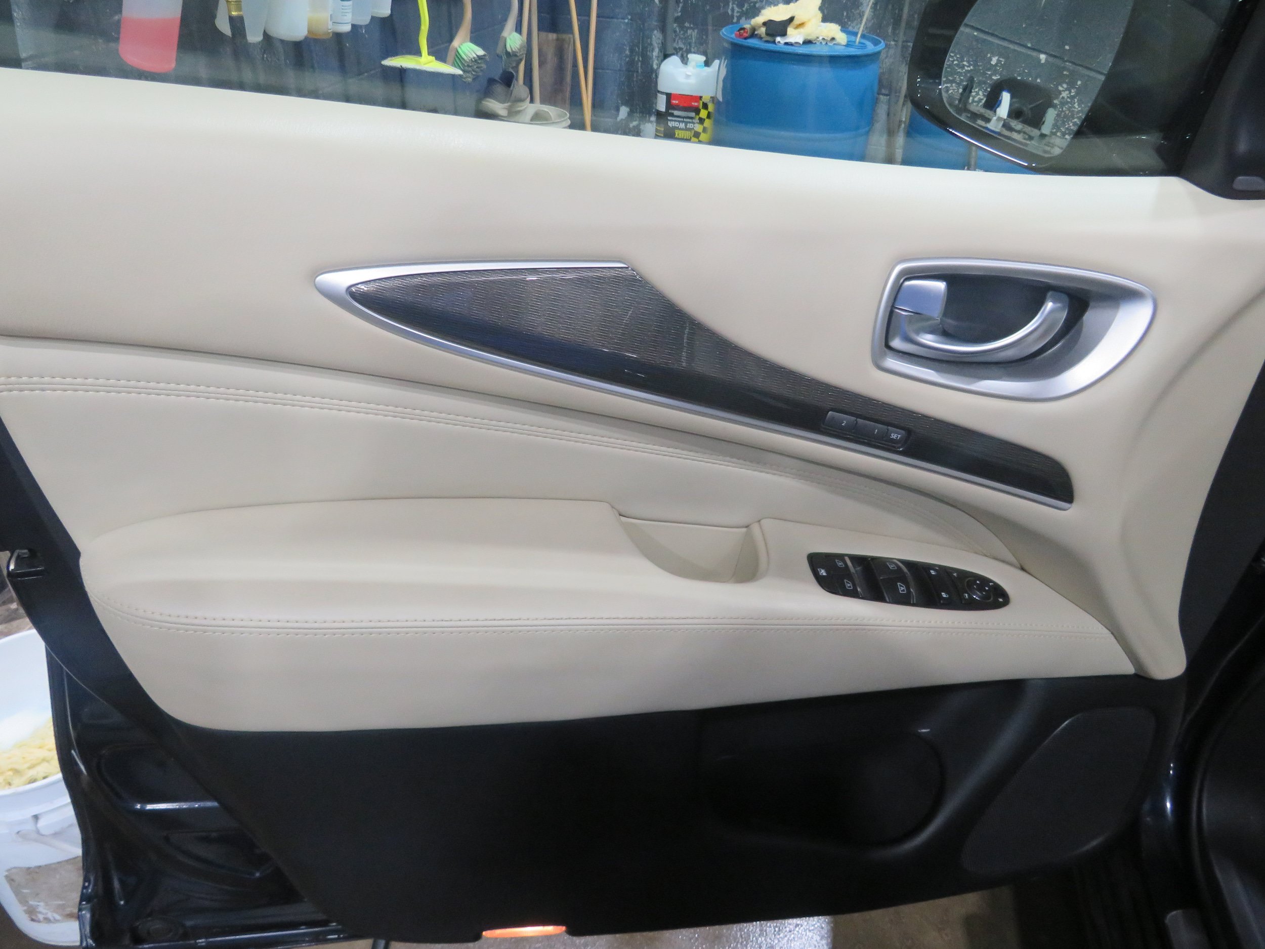 Used 2020 INFINITI QX60 Luxe w/ Essential Package AWD/4WD image 15