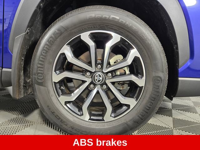 Used 2024 Toyota Corolla Cross S w/ Moonroof Package image 12