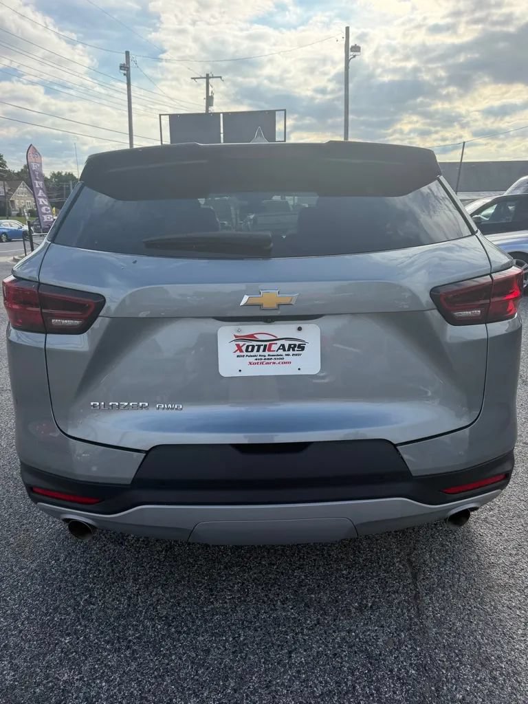 Used 2026 Chevrolet Blazer LT AWD/4WD image 7