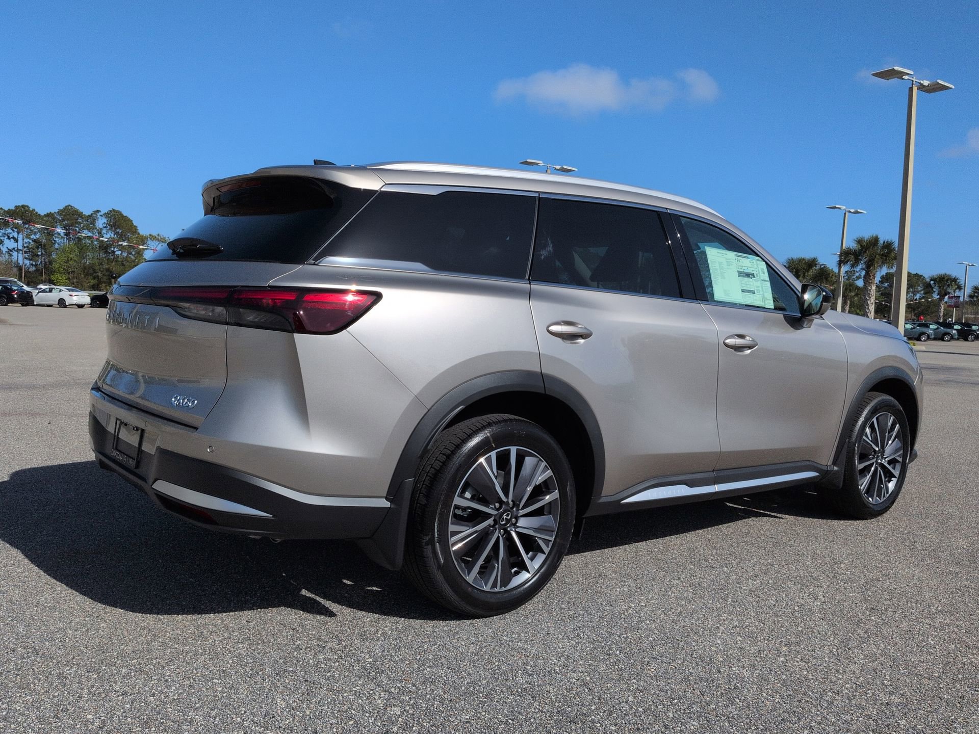 New 2026 INFINITI QX60 Luxe w/ Cargo Package FWD image 5