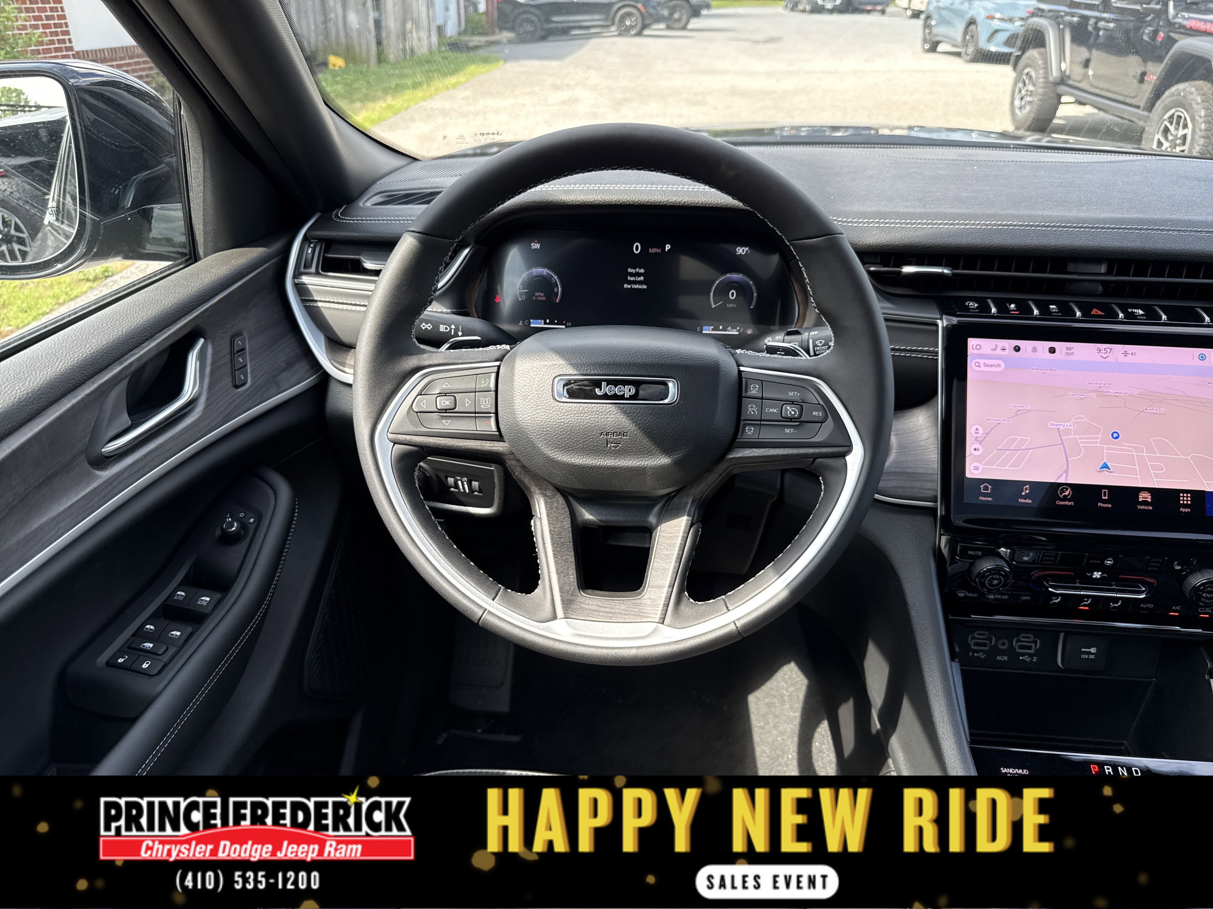 New 2025 Jeep Grand Cherokee L Limited w/ Black Appearance Package image 21