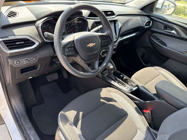 Used 2023 Chevrolet TrailBlazer LT w/ Convenience Package FWD image 24