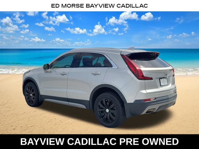Used 2021 Cadillac XT4 Premium Luxury FWD image 2