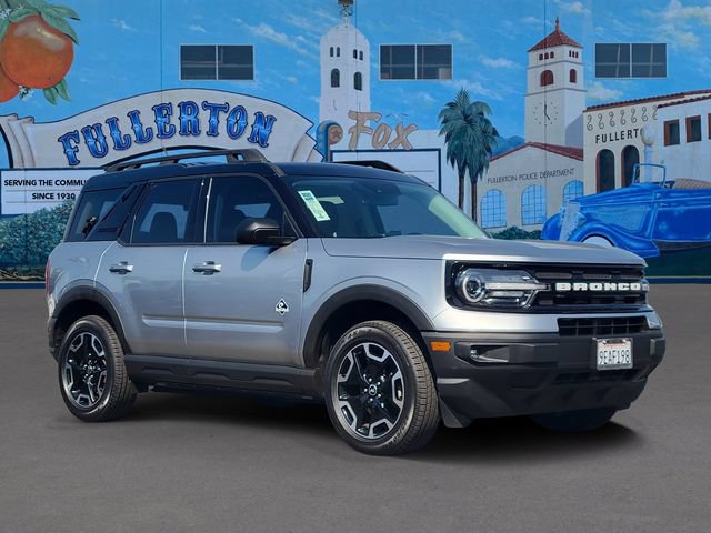 Certified 2022 Ford Bronco Sport Outer Banks w/ Tech Package AWD/4WD image 1