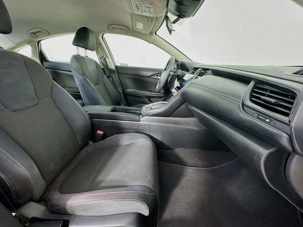 Used 2019 Honda Insight EX image 32