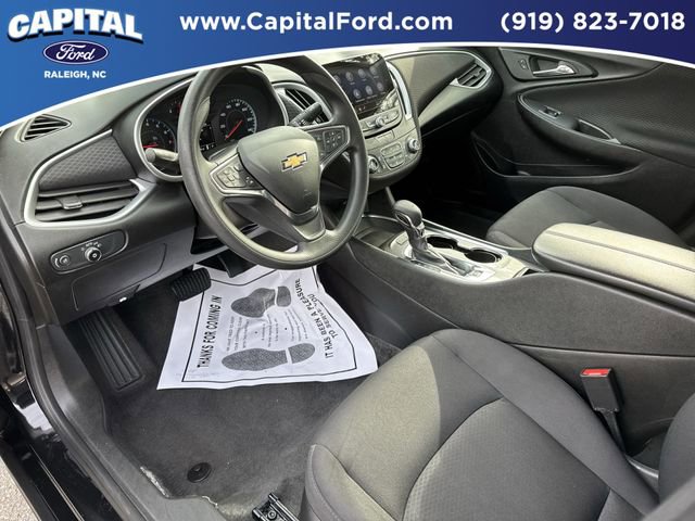 Used 2024 Chevrolet Malibu LT image 18