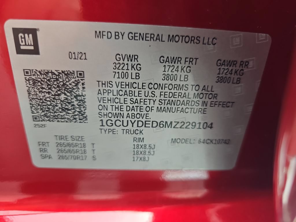 Used 2021 Chevrolet Silverado 1500 LT w/ Safety Package II AWD/4WD image 35