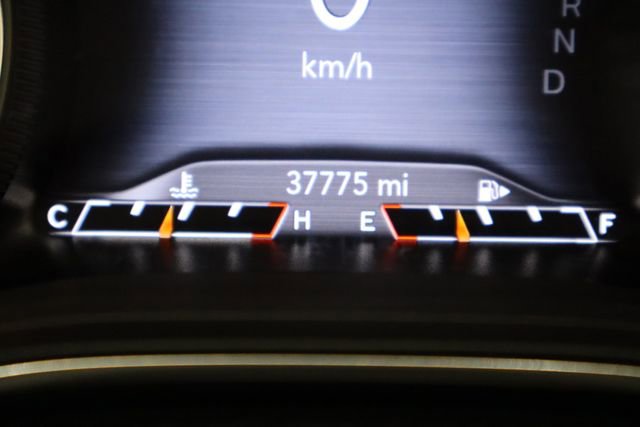 Used 2021 Jeep Cherokee Latitude Lux w/ Comfort/Convenience Group image 40