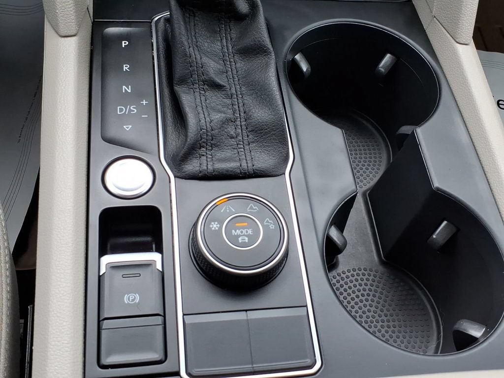 Used 2019 Volkswagen Atlas SE w/ Towing Package AWD/4WD image 19