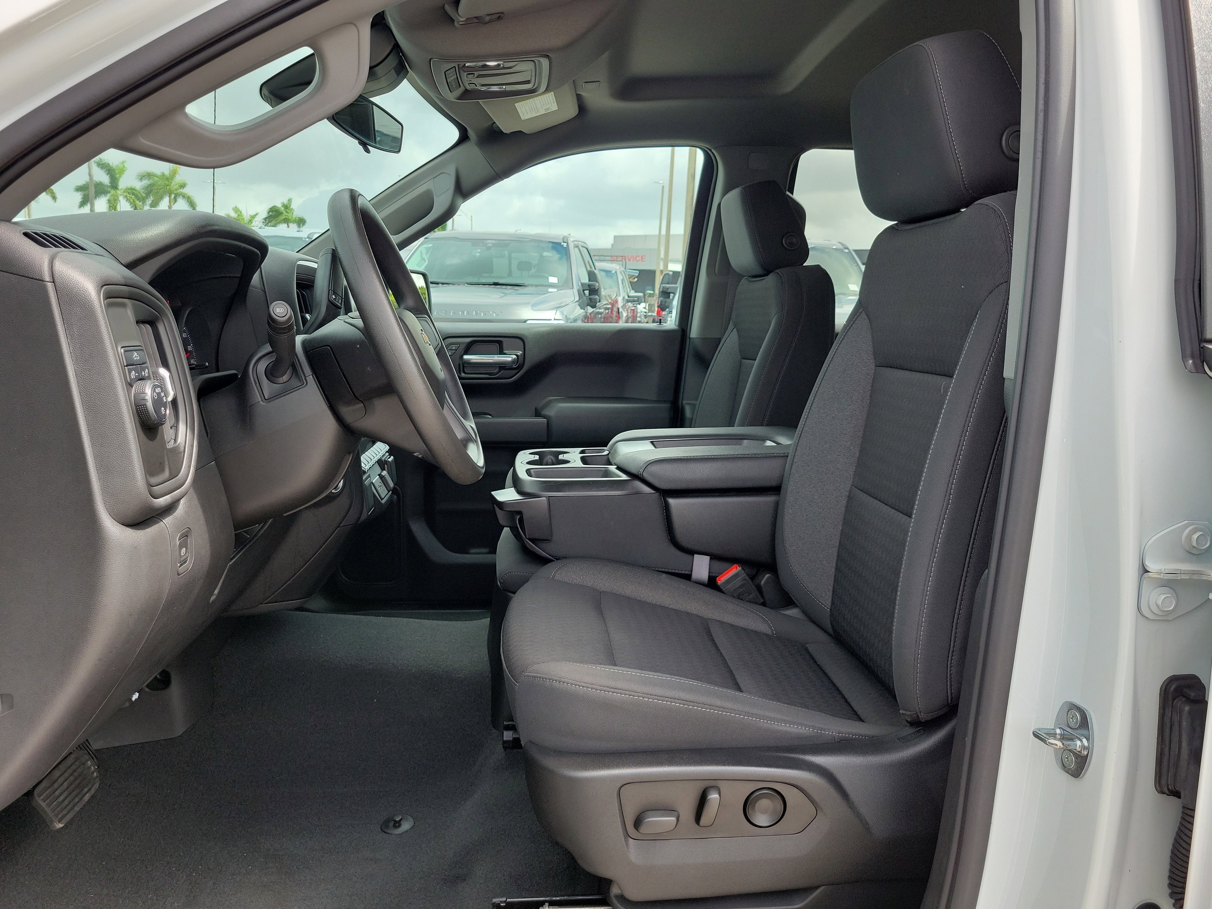 Used 2022 Chevrolet Silverado 1500 Custom RWD image 9
