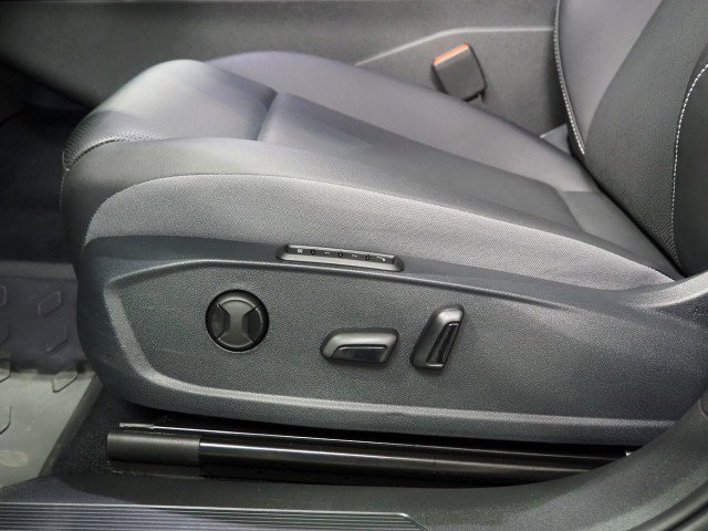 Used 2024 Volkswagen ID.4 S image 59