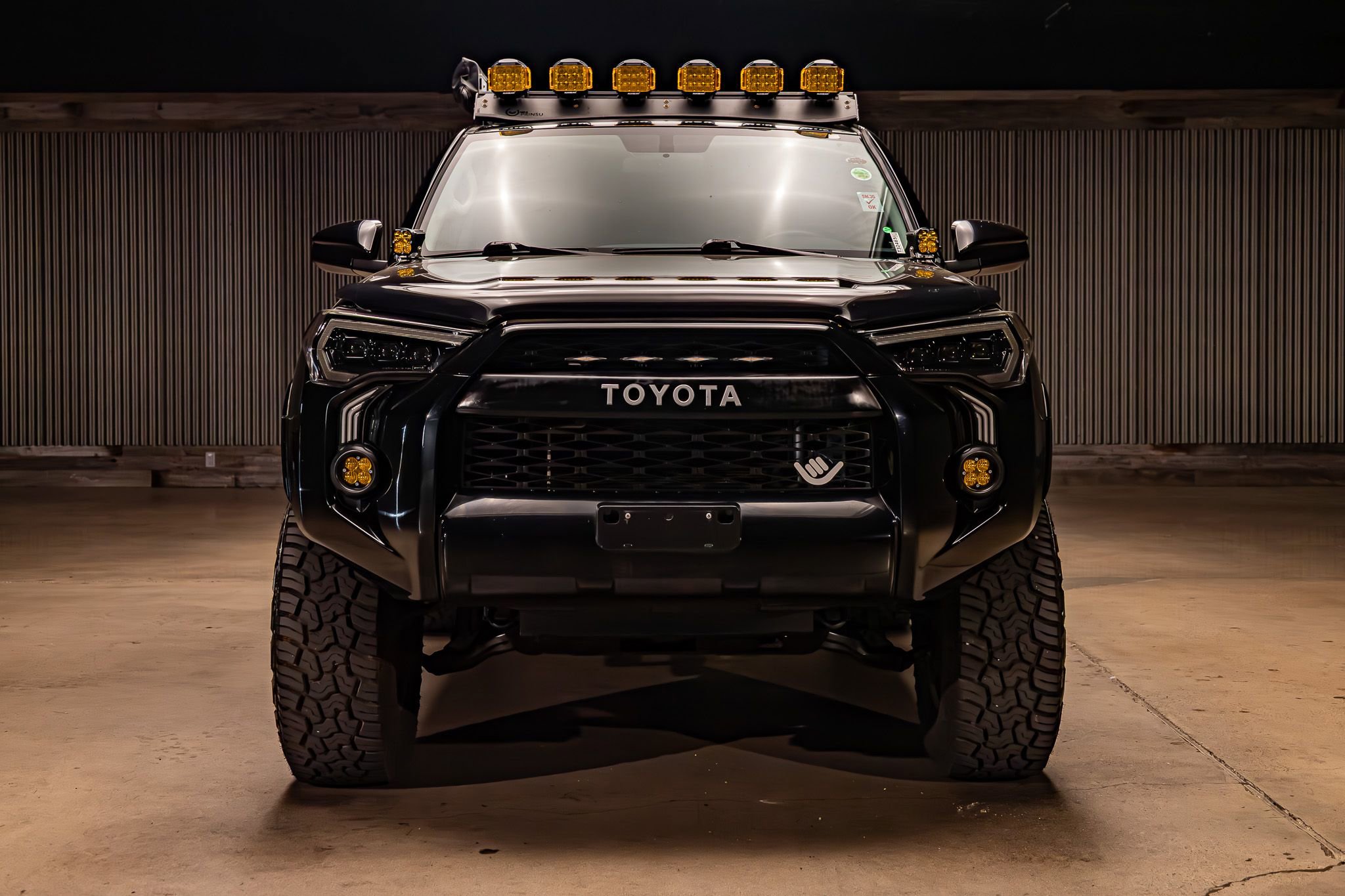 Used 2019 Toyota 4Runner SR5 RWD image 2