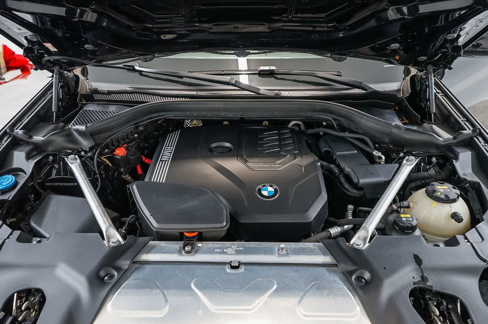 Used 2022 BMW X4 xDrive30i w/ Parking Assistance Package AWD/4WD image 32