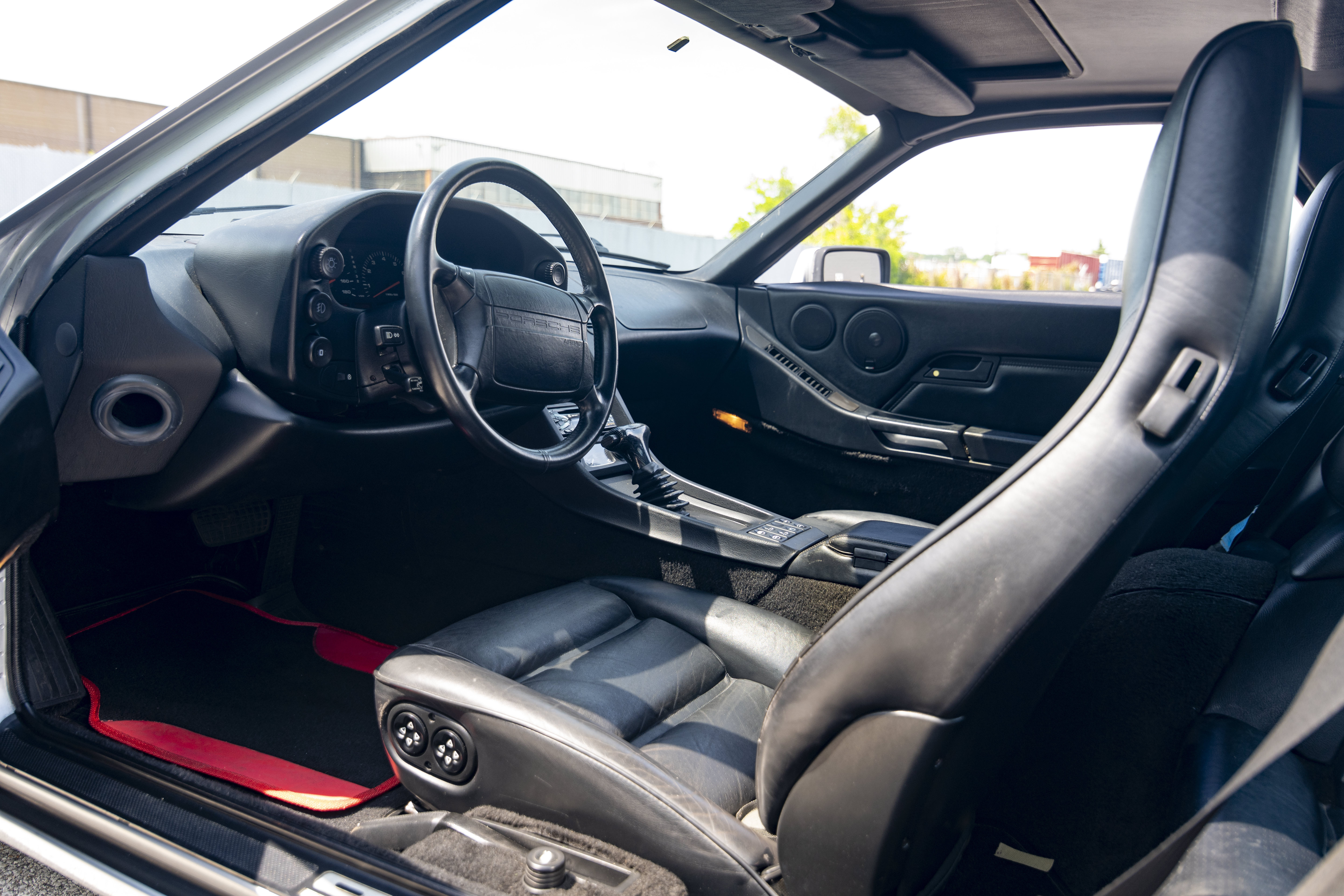 Used 1991 Porsche 928 S4 RWD image 34