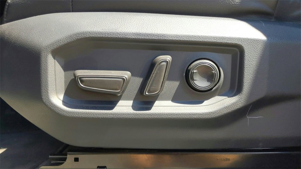 Used 2023 Toyota Tundra Limited image 19