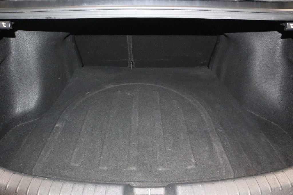 Used 2021 Kia Forte LXS image 12