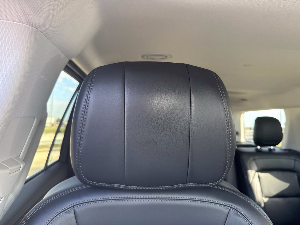 Used 2026 Lincoln Navigator Premiere AWD/4WD image 32