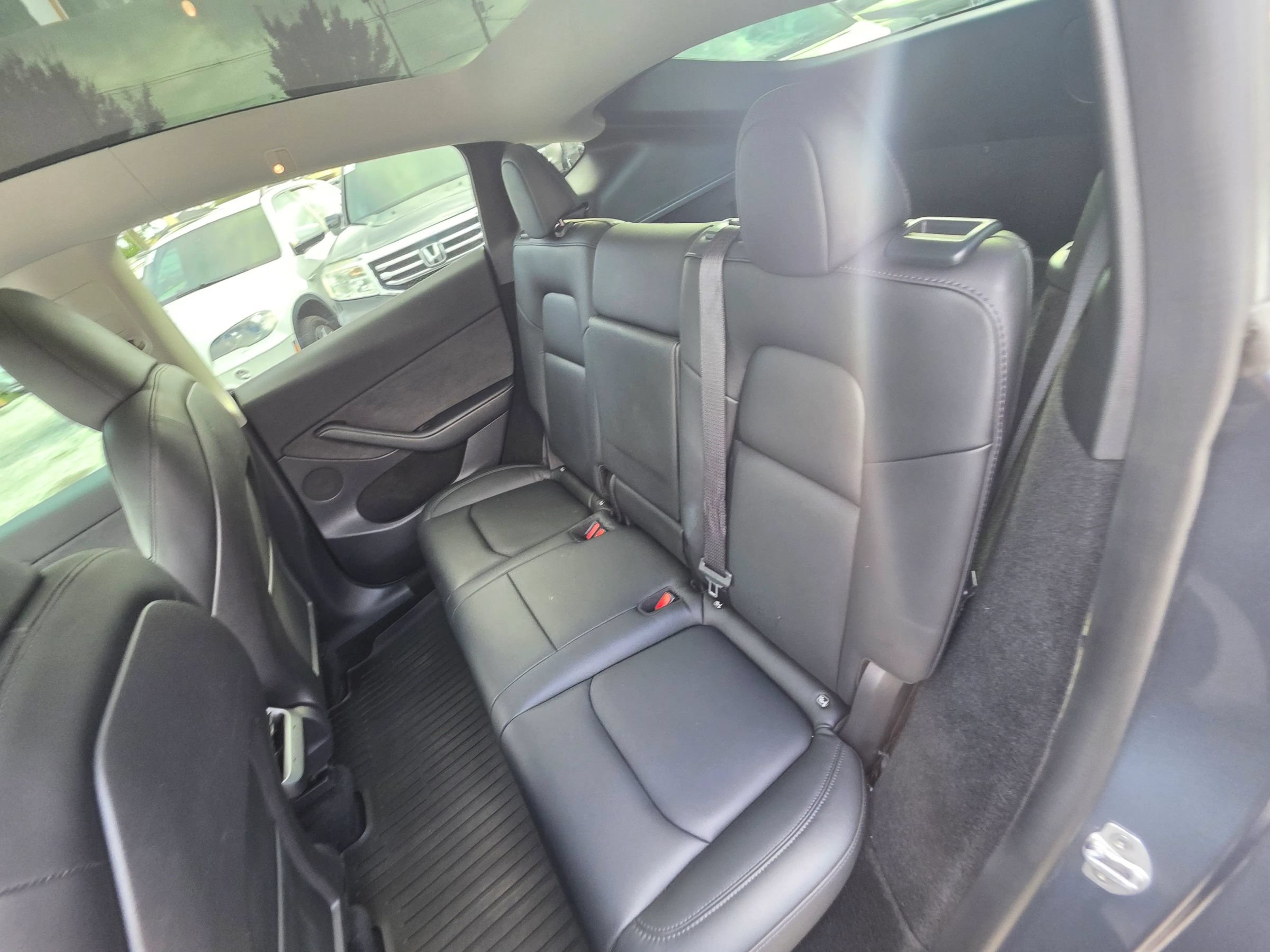 Used 2023 Tesla Model Y Long Range AWD/4WD image 17