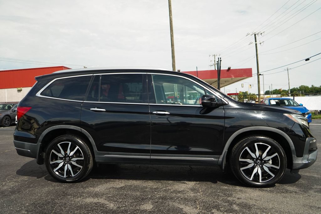 Used 2019 Honda Pilot Touring image 2