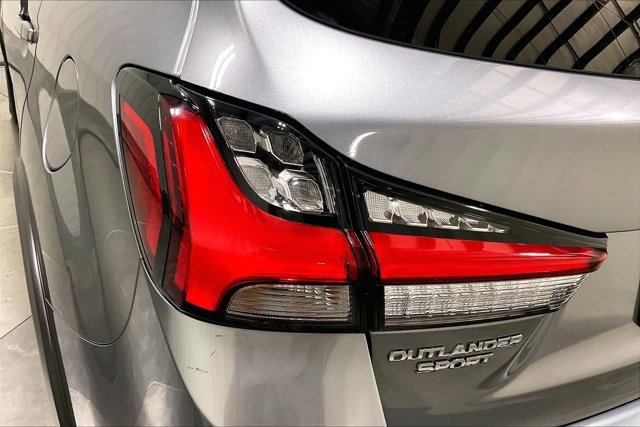 Used 2025 Mitsubishi Outlander Sport AWD image 29