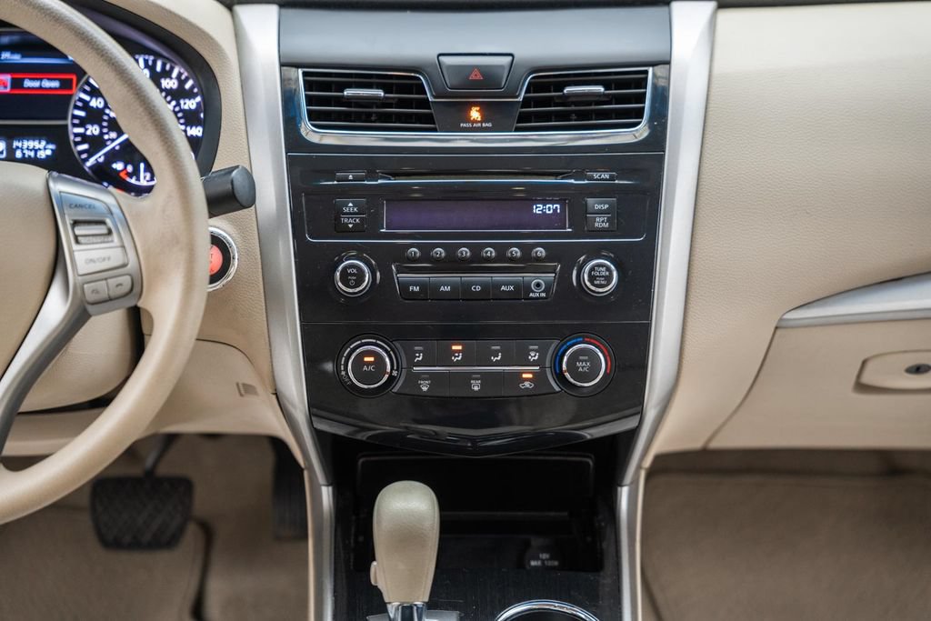 Used 2014 Nissan Altima 2.5 S FWD image 21
