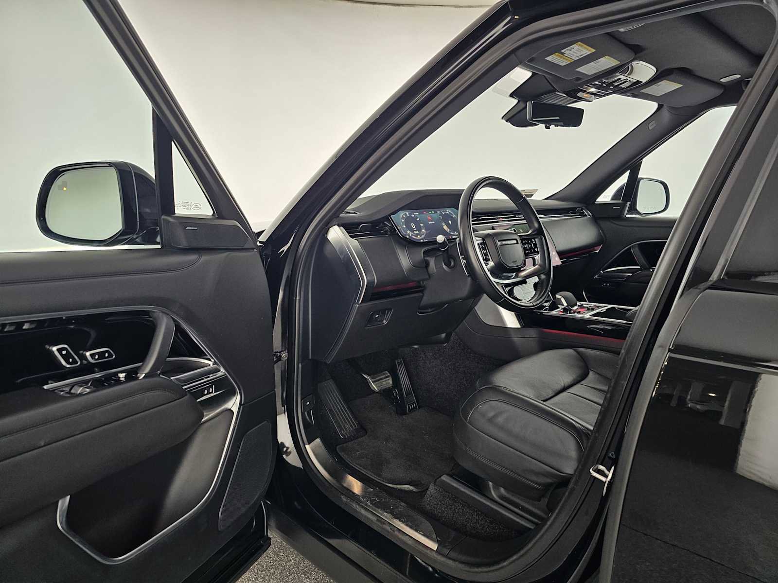 Used 2023 Land Rover Range Rover SE AWD/4WD image 19