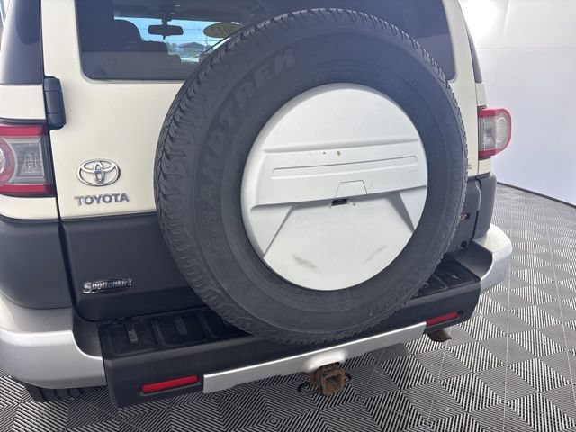 Used 2012 Toyota FJ Cruiser 4WD w/ Convenience Pkg image 35
