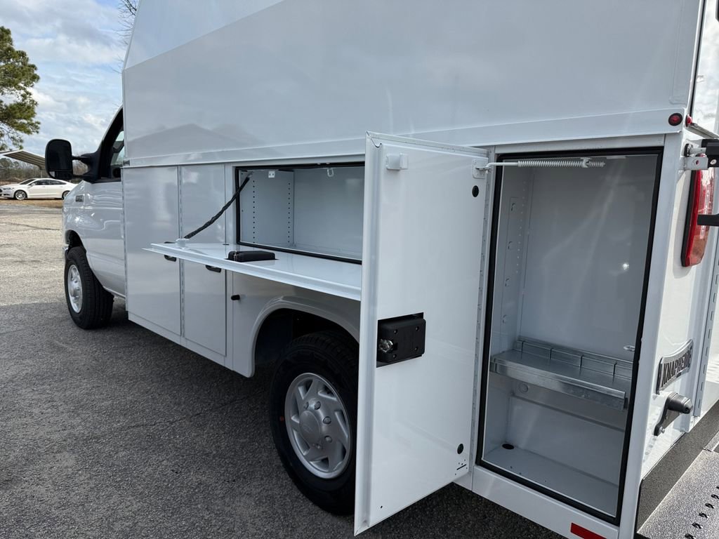 New 2026 Ford E-350 and Econoline 350 Super Duty w/ Power Equipment Group image 19