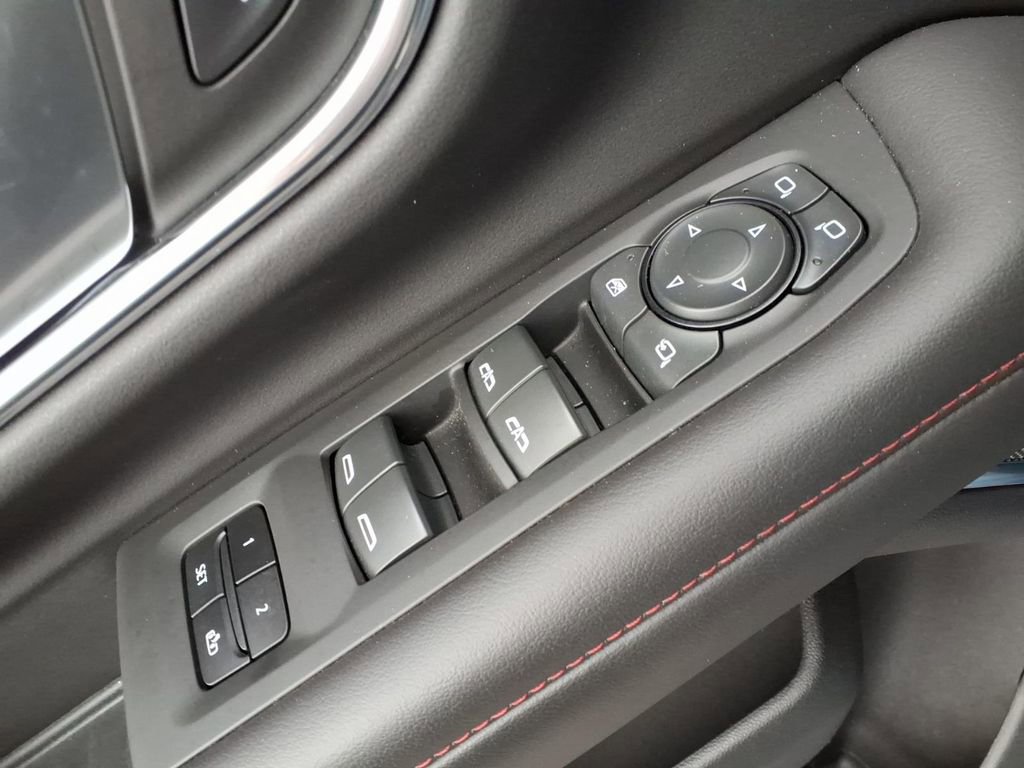 Certified 2022 Chevrolet Tahoe RST w/ Sport Performance Package AWD/4WD image 15