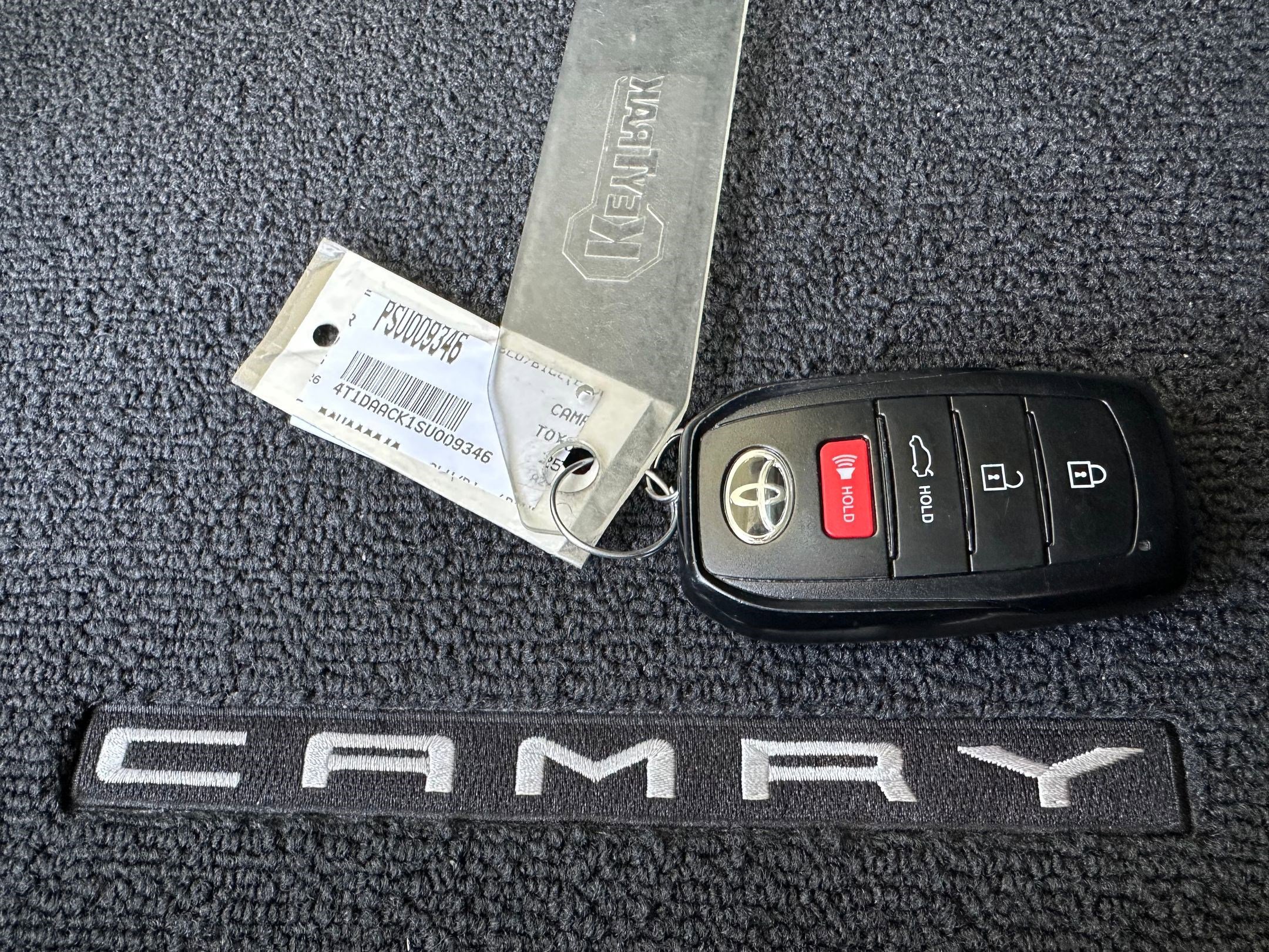 Used 2025 Toyota Camry XLE w/ Premium Package image 28