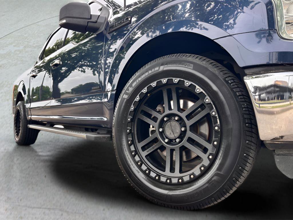 Used 2015 Ford F150 XLT w/ Equipment Group 302A Luxury image 31