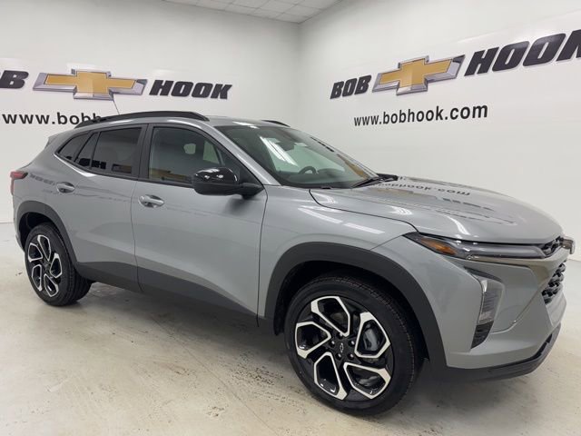 New 2026 Chevrolet Trax RS w/ Driver Confidence Package image 3