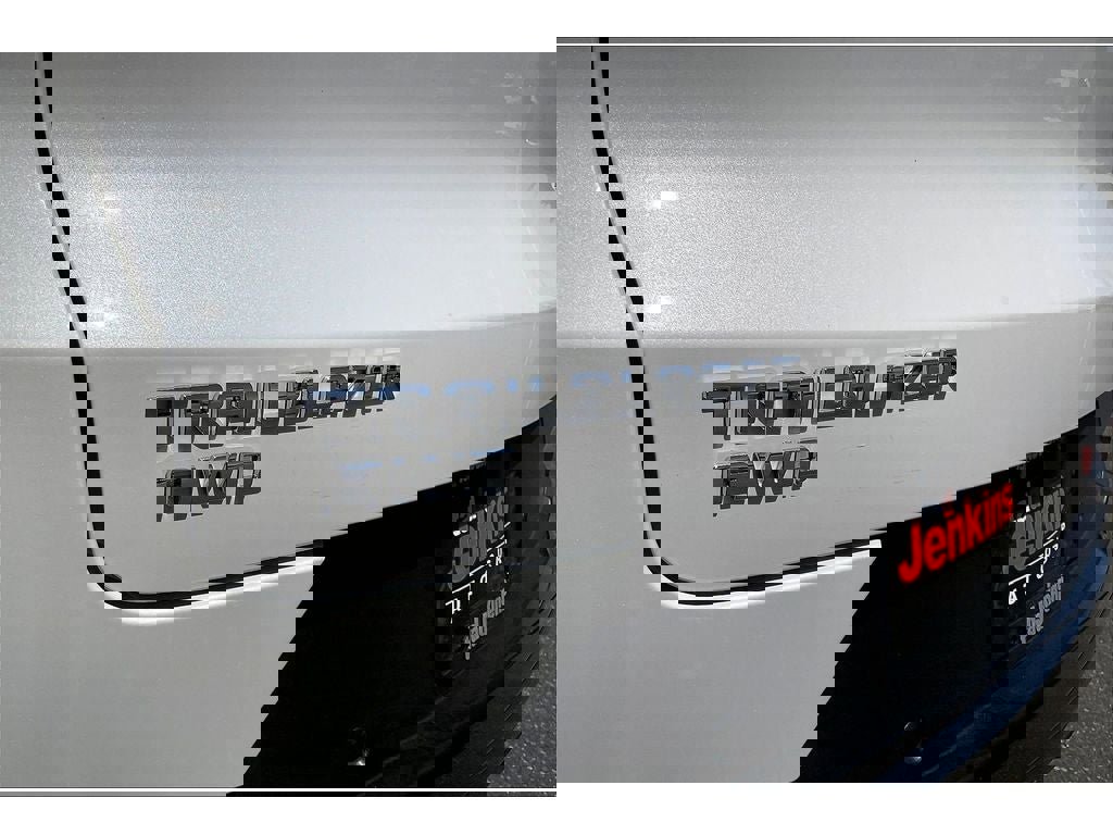 Used 2025 Chevrolet TrailBlazer ACTIV w/ Convenience Package image 32