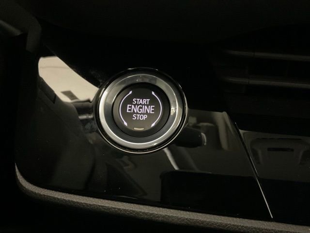 Used 2025 Buick Envision Sport Touring image 17