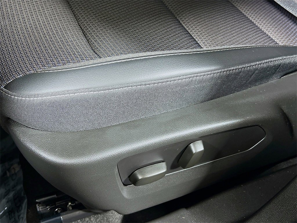 Used 2023 Buick Envision Preferred image 18