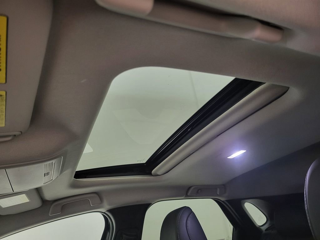 Used 2025 MAZDA CX-30 AWD 2.5 S w/ Preferred Package image 15