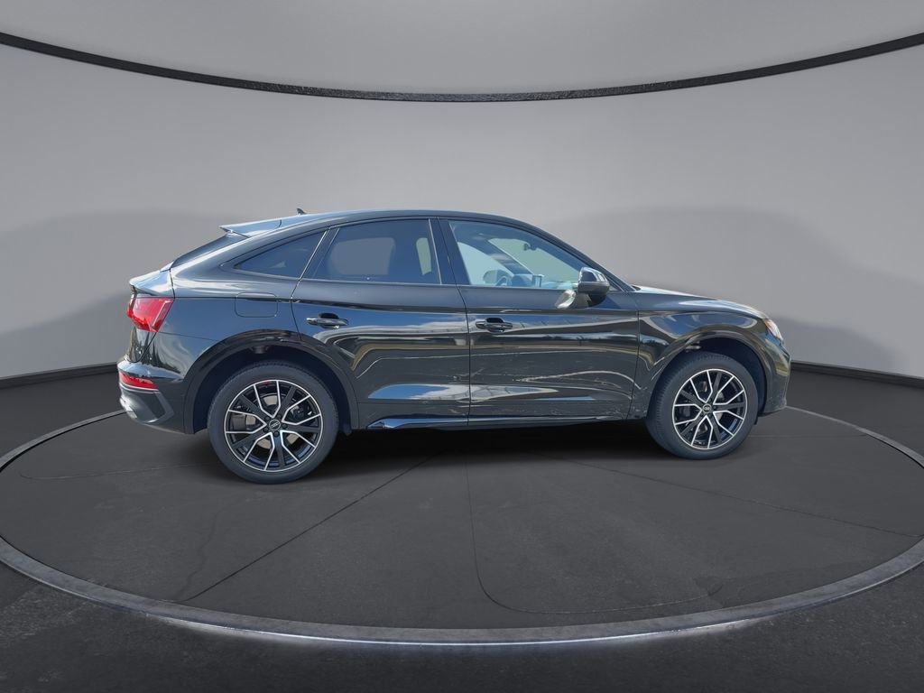 Used 2024 Audi SQ5 Prestige AWD/4WD image 9