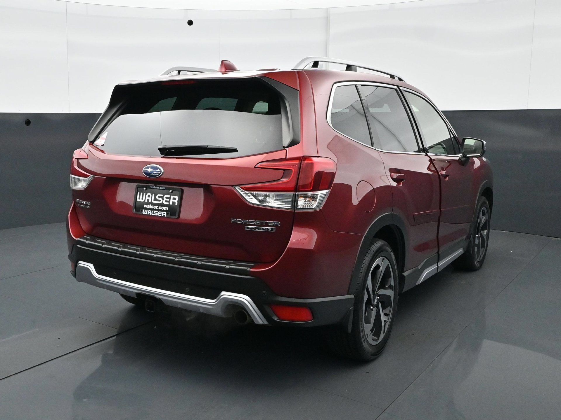 Used 2023 Subaru Forester Touring AWD/4WD image 5