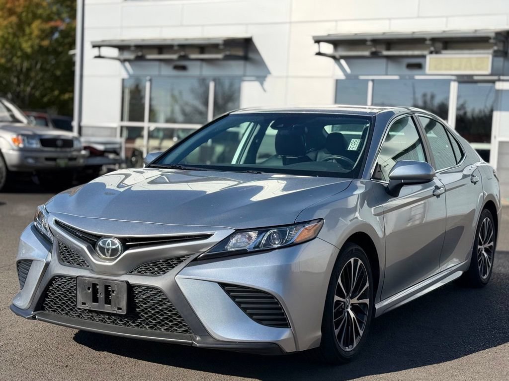 Used 2019 Toyota Camry SE