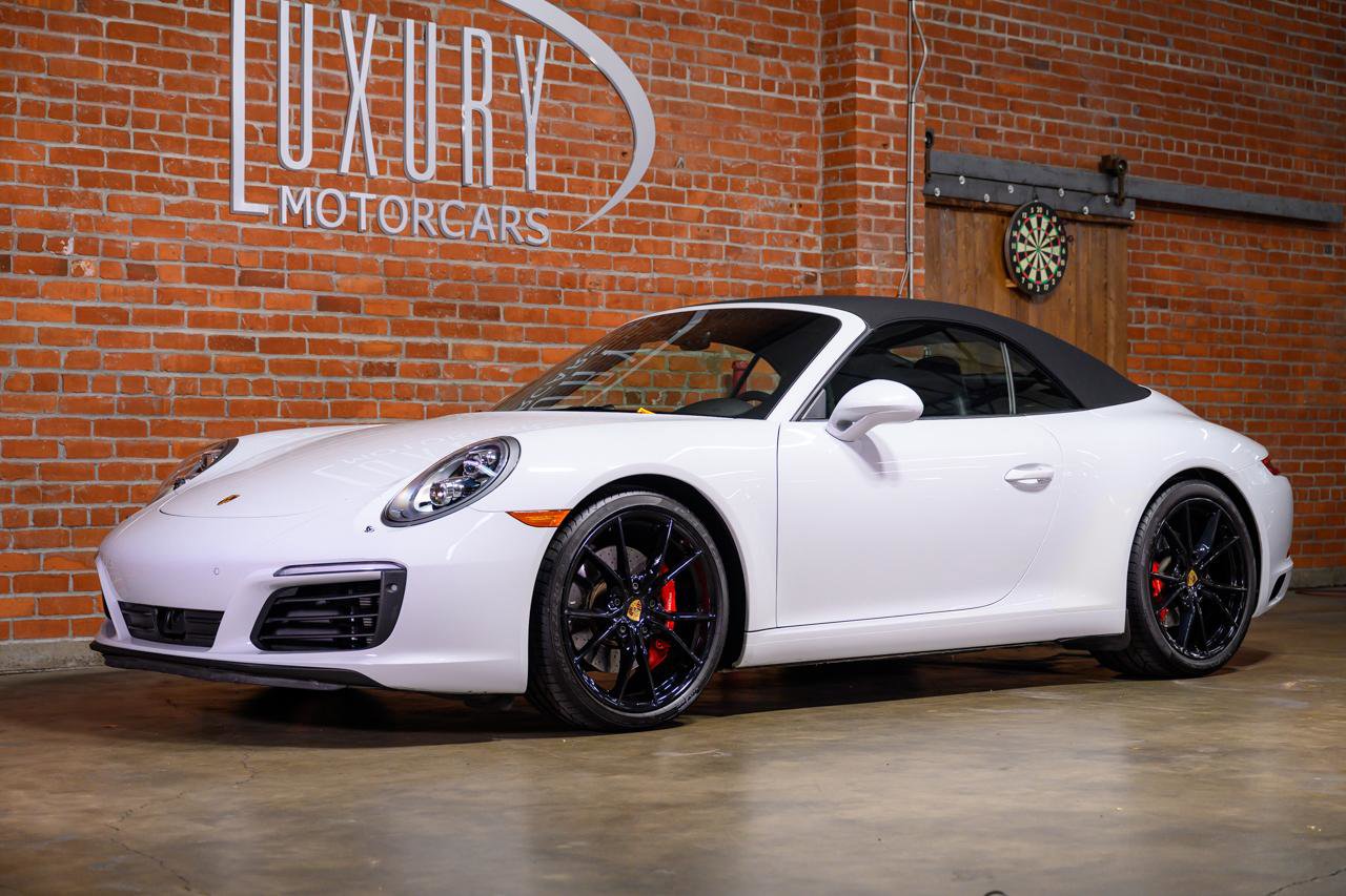 Used 2017 Porsche 911 Carrera S RWD image 8