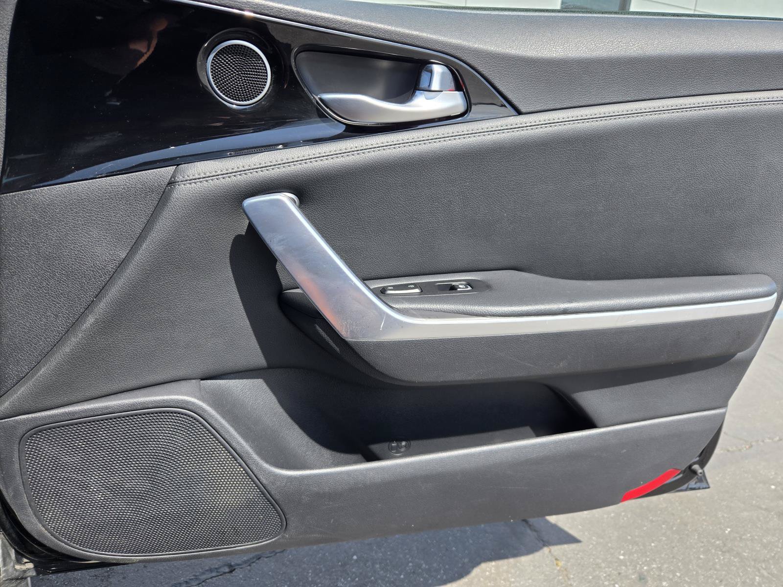 Used 2019 Kia Stinger RWD image 34
