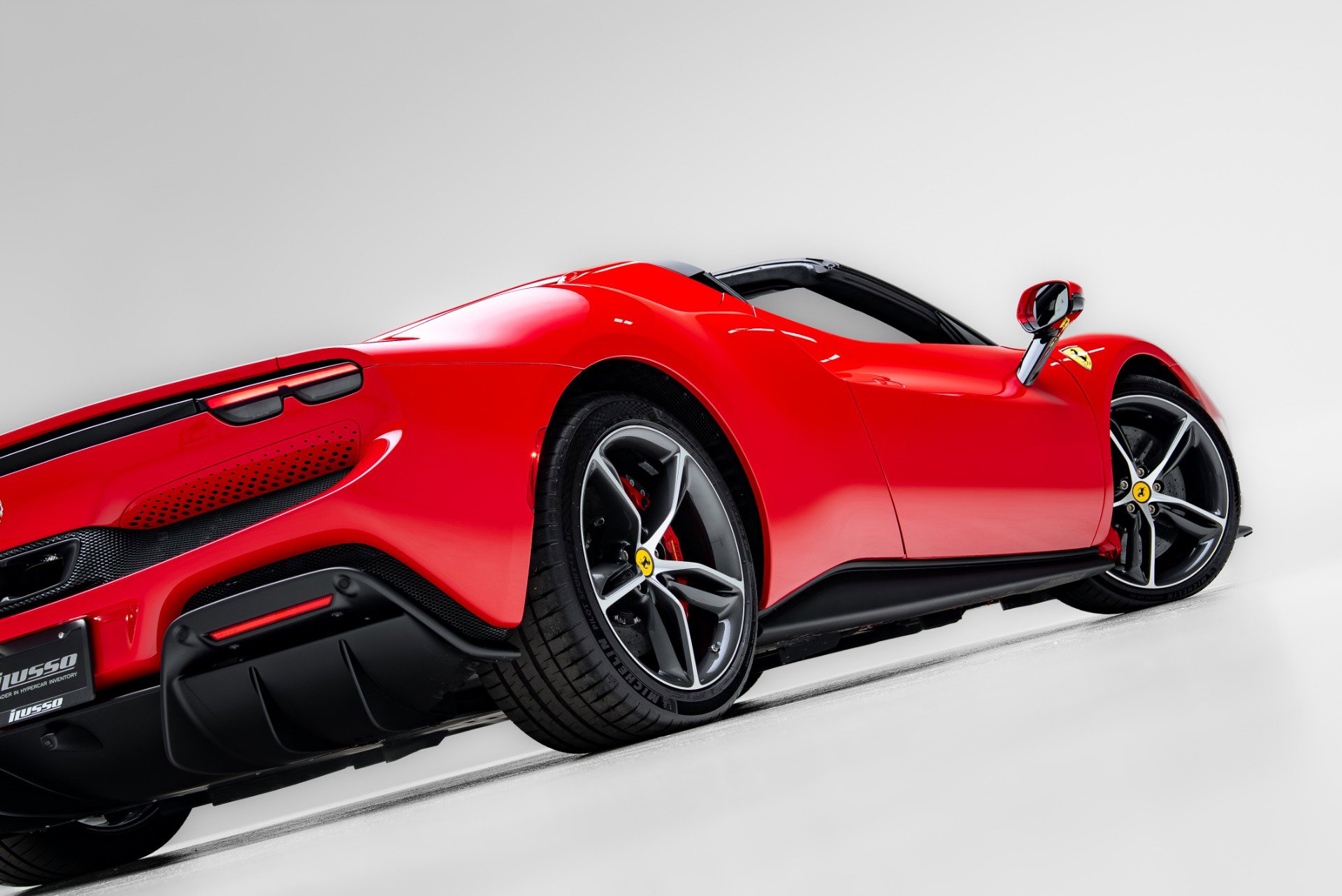 Used 2023 Ferrari 296 GTS RWD image 68