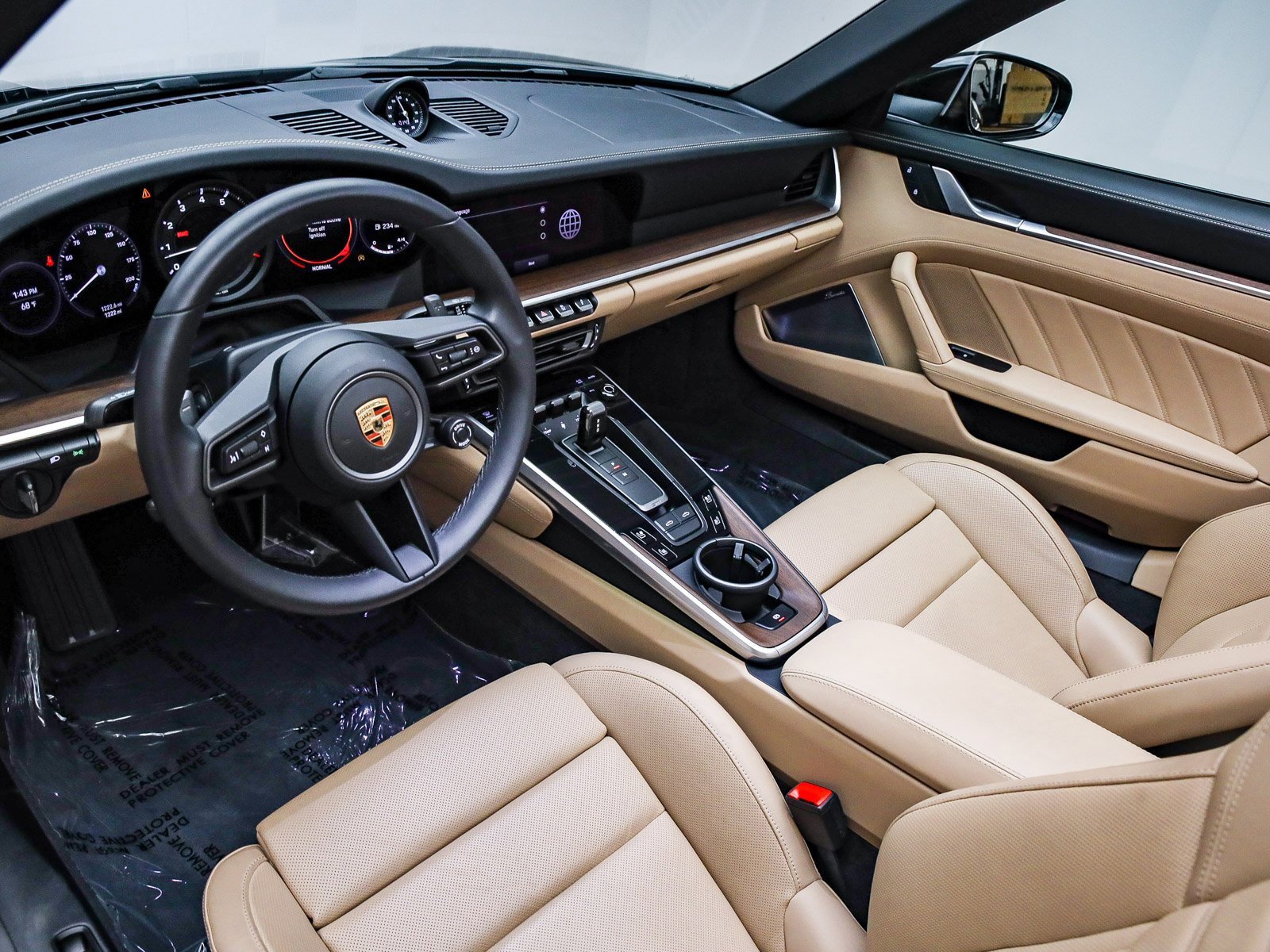 Used 2024 Porsche 911 Targa 4S image 4