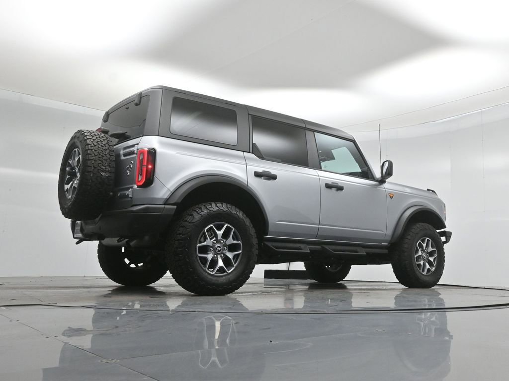 Certified 2024 Ford Bronco Badlands image 47