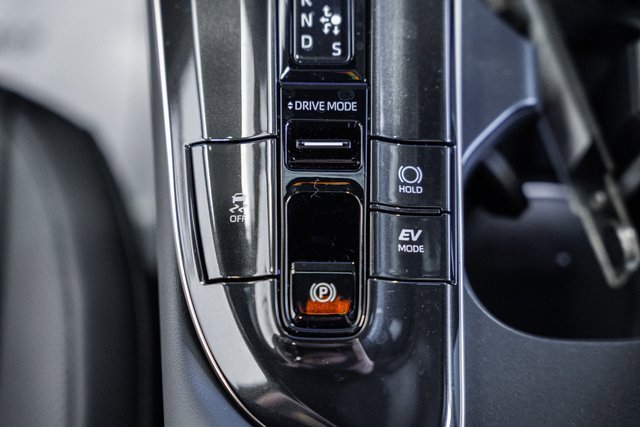 New 2026 Toyota Crown Signia image 27