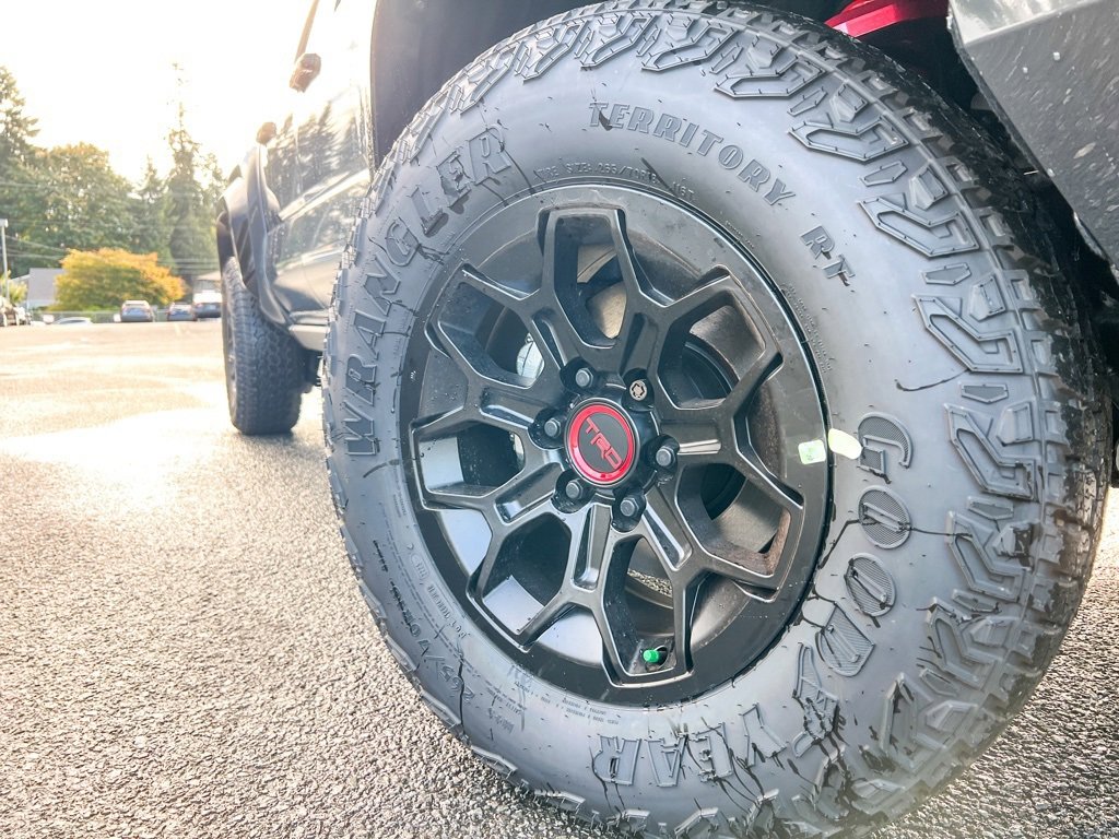 New 2025 Toyota Tacoma TRD Pro image 3