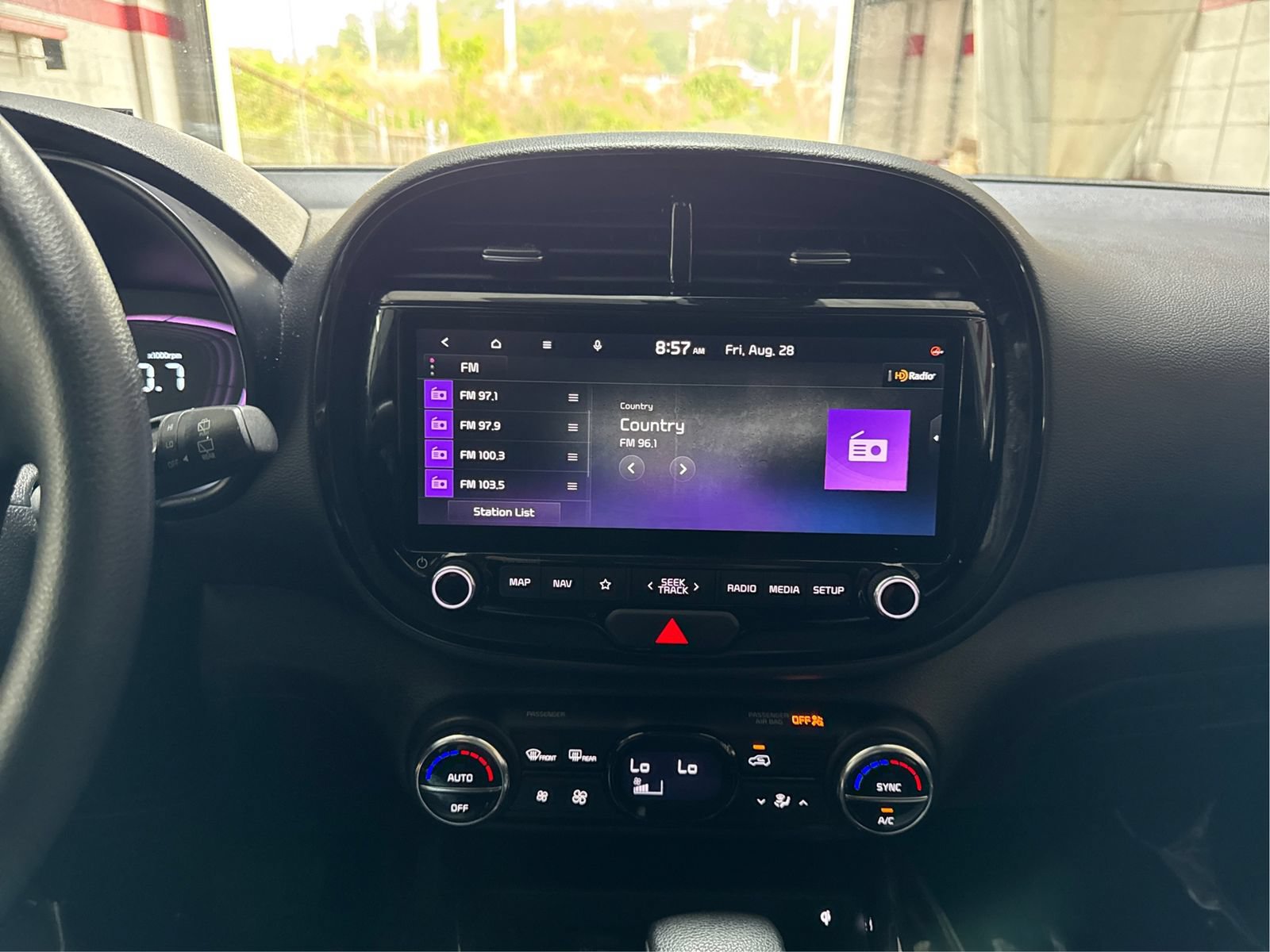 Used 2023 Kia Soul S FWD image 15